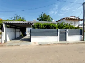 Seaside House in Nea Makri - Image 5