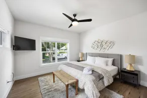 Downtown Dream: 5BR Retreat with Hot Tub & Gym - Image 3