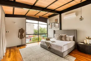 Iconic PH Duplex w/Terrace | Next to Parque México - Image 2