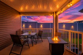 Urban Utopia*Hot Tub*Barrel Sauna*AC*Firetable*BBQ - Image 3