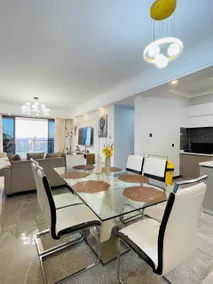 Skyview 3Br all ensuite3balconies Netfix Gym - Image 2