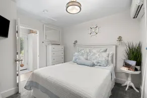 Shore Cottage • Peaceful Coastal Retreat - Image 3