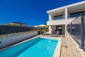 Villa LARUS with private pool - Image 3