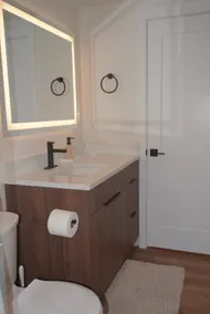 Luna Park Hill Suite in West Seattle - Image 5