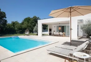 VillaS/*heated pool*/peaceful - Image 3