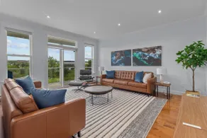 Vista at Quidi Vidi Refined & Spacious Retreat - Image 3