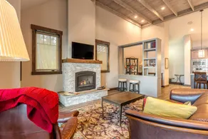2BR wilderness retreat w/ fireplace, deck, & grill - Image 4