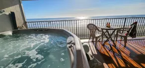 Queen Bee - Beach Front w/ Vast Ocean Views, Spa - Image 2