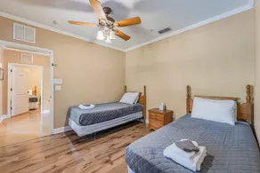 Crystal River Suite - Image 3
