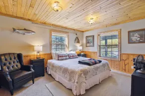 Cabin with Sauna in the Heart of the North Shore - Image 5