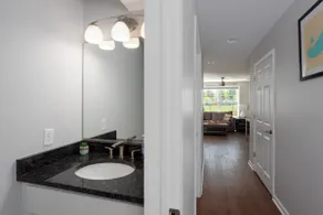 Lakeside Vibe- Close to Highmark Stadium - Image 2