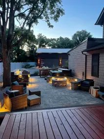 4bed/4.5bath Lux Farmhouse/Pool/Gym/5 min from SU - Image 4