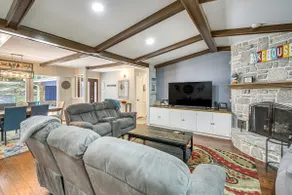 Lakefront Hot Springs Vacation Rental w/ Dock! - Image 5