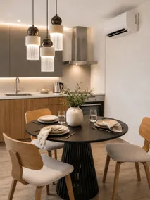 Elegant Plaka Retreat | Liberty’s Canvas - Image 3