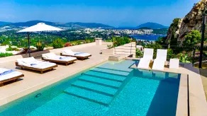 Luxury Mansion views, conciërge, incl breakfast - Image 2