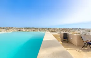 Central POOL Penthouse, by Annitchka boutique - Image 4