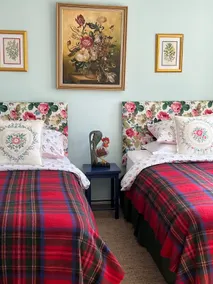 Country cottage with private garden & hot tub - Image 4