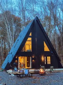 Ukihaus Hudson: Enchanting Hudson Valley A-Frame - Image 5