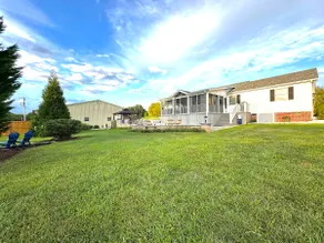 Steel Magnolias Cozy Main Home - Image 3