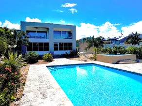 Oceanfront/pool/hot tub/spiral steps/viewing patio - Image 4