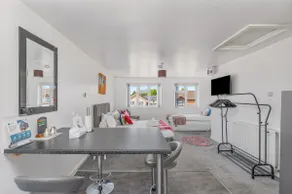 Badger Haven, Apartment 2 - Image 5