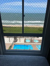 Oceanfront _ Right on the sand. - Image 3