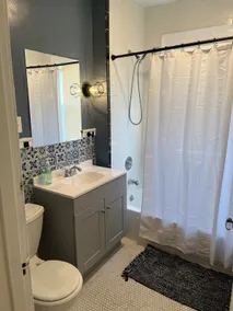 West Hartford Center Apartment - Image 5
