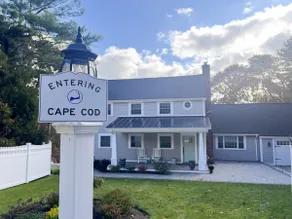 Hidden Gem w/ Outdoor Kitchen |5BR 4BA - Image 4