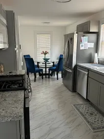 Cozy and beautiful home - Image 3