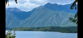 Mountain Lake Place! Waterfront Log Home! - Image 3