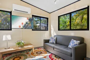 2 Bedroom Superior Pet Friendly Cabin - N - Image 3