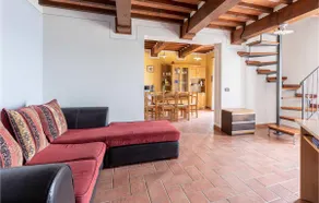 Beautiful home in Barga - Image 3
