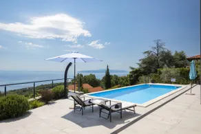 Villa Ziganto with a view of the Kvarner Bay - Image 2