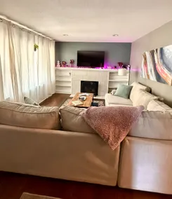 Pet-Friendly Retreat | Fast WiFi + Fenced Yard - Image 2