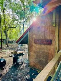 Nature's Getaway: Red Bird Camping Cabin - Image 2