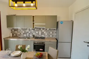 La Rondine Apartment - Image 3