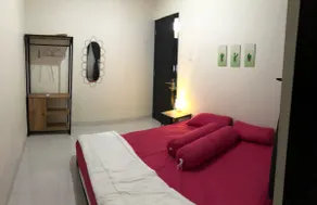 Lavender Villa in Yogyakarta - Image 4