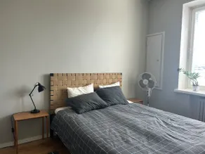 Cozy one bedroom apt in the city - Image 4