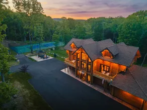 Log House w Pool, Tennis Court, Sauna - Camelback - Image 5