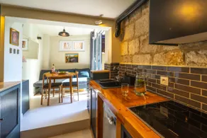 Quiet Old Town 4BR w/ Private Terrace - Image 4