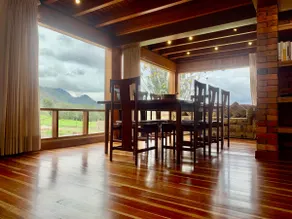 Luxury country house in Cota - Image 4