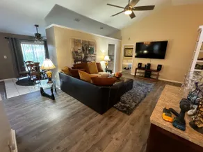 3/2 House in cul-de-sac. - Image 3