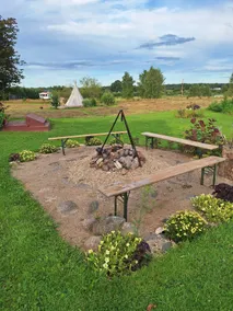 Countryside Comfort: Evenings with Sauna & Hot Tub - Image 4