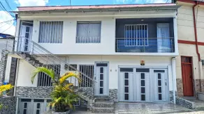 Big House in Chipre With Garage - Image 2