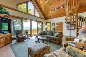 Almond Vacation Rental w/ Mountain Views! - Image 5