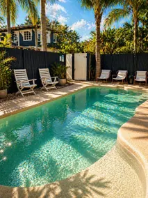 The Artists’ Tango | central 3BR with Pool - Image 3