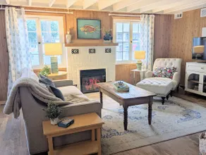 Crooked Cottage - Lake - Skiing - Image 2