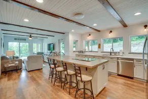 Secluded Marathon Hideaway w/ Fire Pit + Views! - Image 3