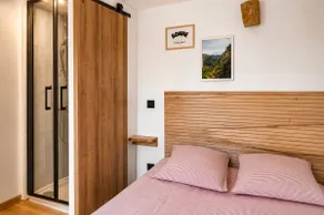 Unique: Small Cabin / Peaceful Oasis - Image 2