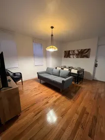 Entire 3 bedroom apartment- 15 minutes from NYC! - Image 2